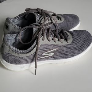 skechers yoga max shoes